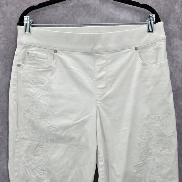 Gloria Vanderbilt White Embroidered Floral Crop Avery Cotton Pants 12 - Picture 3 of 6